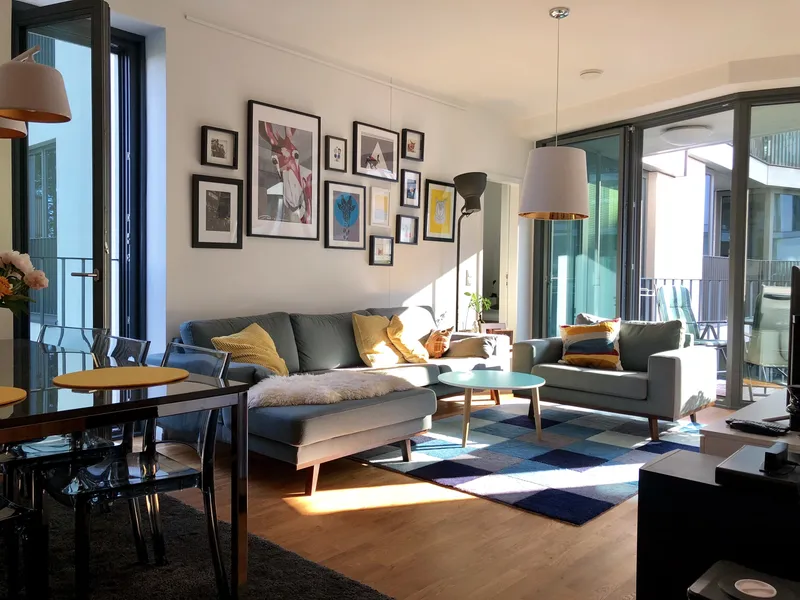 Zuhause im Samariterkiez: 90 m², 3 Zimmer — photo 1